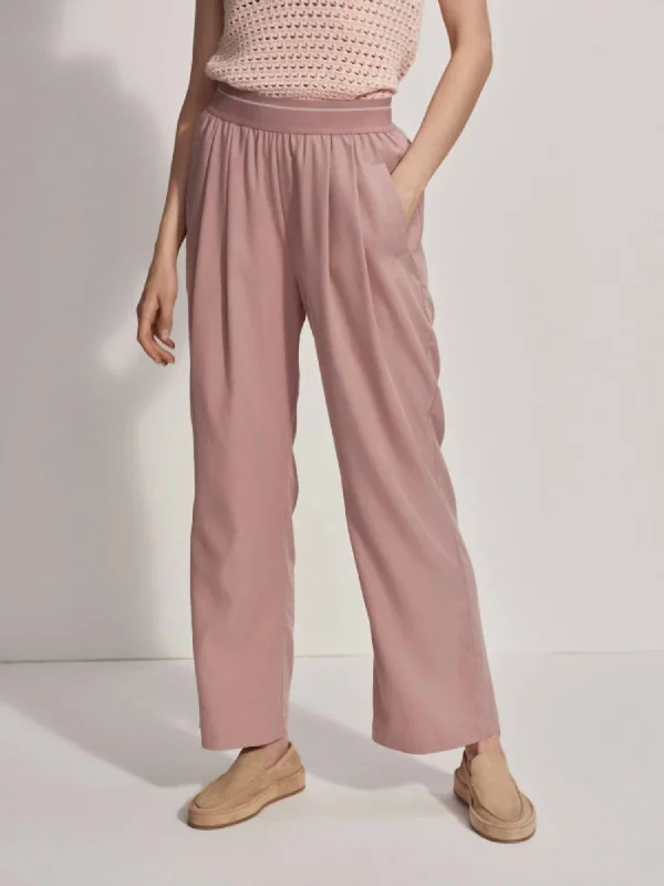 Holiday Glam Riggs Loose Fit Pants In Woodrose