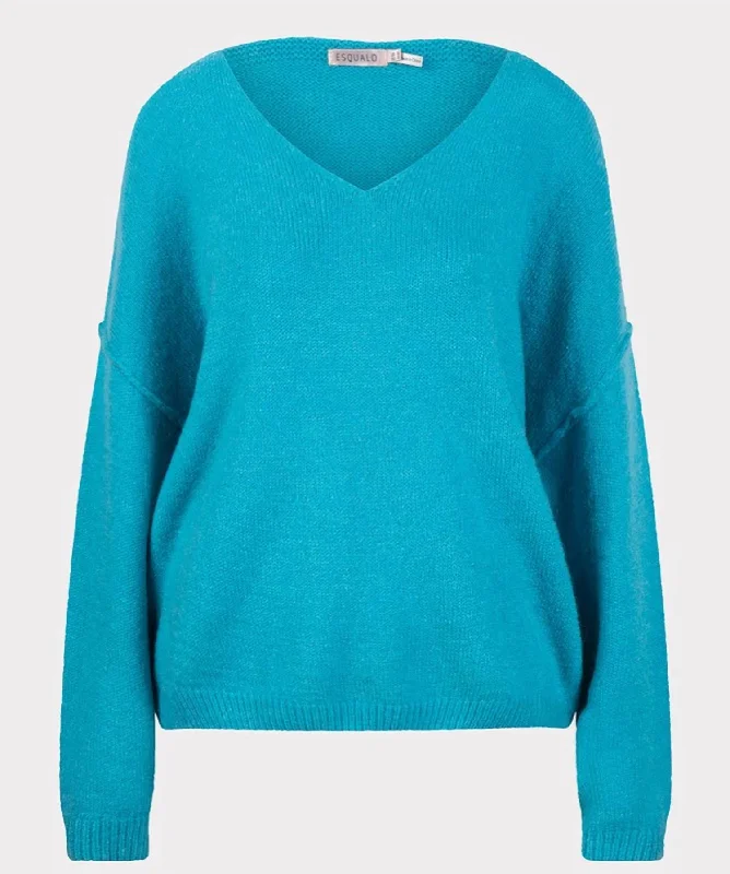 Classic Timeless Elegant Style V Neck Sweater In Peacock Blue