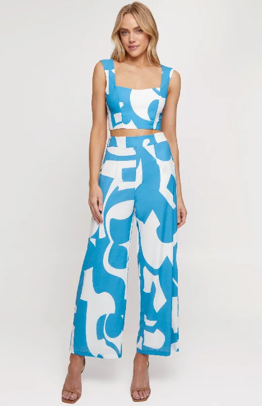 Versatile Wardrobe Essentials Abstract Contrast Print Set with Top & Pants