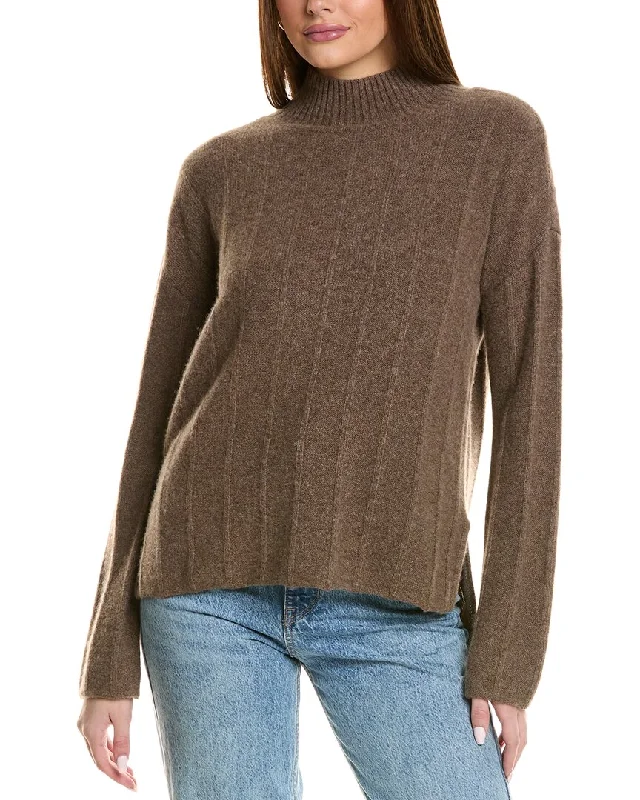 Feminine Soft - Hued Look Design History Sloppy Turtleneck Cashmere Sweater