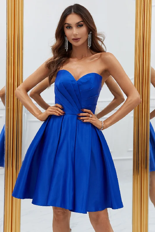 Subtle Sophistication Royal Blue A-Line Sweetheart Short Homecoming Dress with Swing