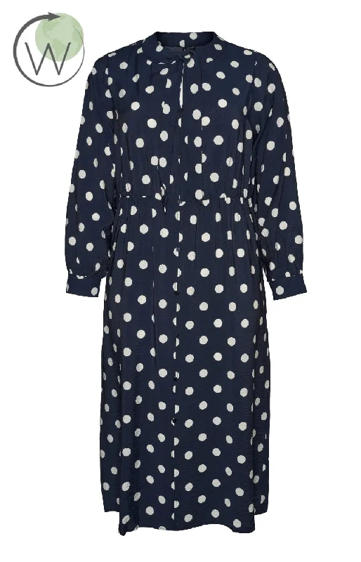 Seasonal Fashion Vero Moda Curve Kaya Dress in Navy