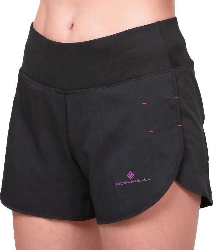 Must Haves Ronhill Tech 4.5 Inch Womens Running Shorts - Black