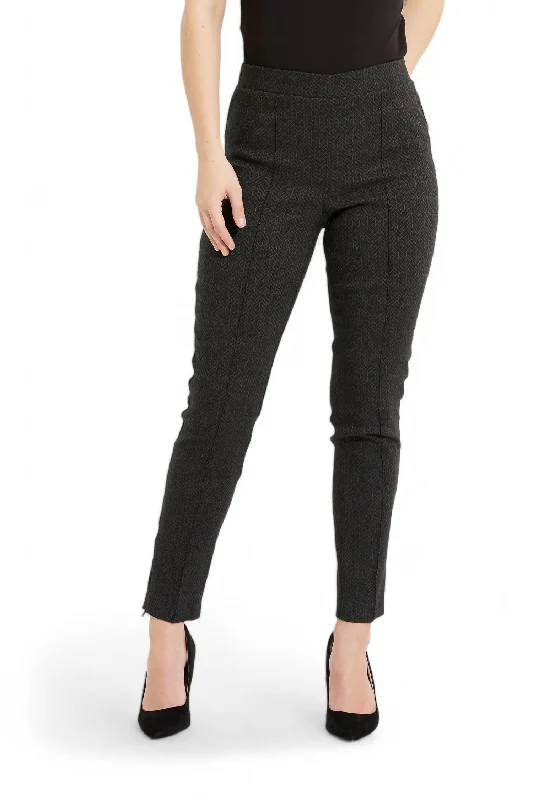 Stylish Looks Pintuck Details Pant In Black/green