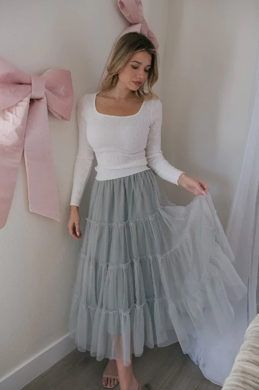 Chic Style, Always In Vogue Cynthia Tiered Tulle Skirt