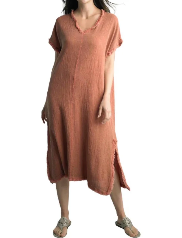 Trendsetting Threads Basic Long Dress In Pepperosa