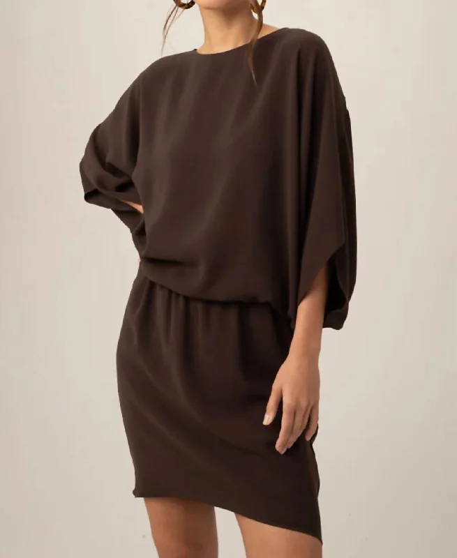 Find Your Unique Flair Manhattan Dress In Brown Derby